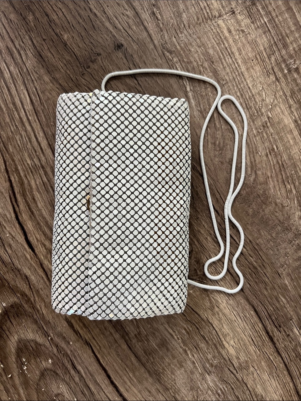 Vintage 80s Jessica McClintock White Metal Mesh Envelope Clutch Crossbody Bag